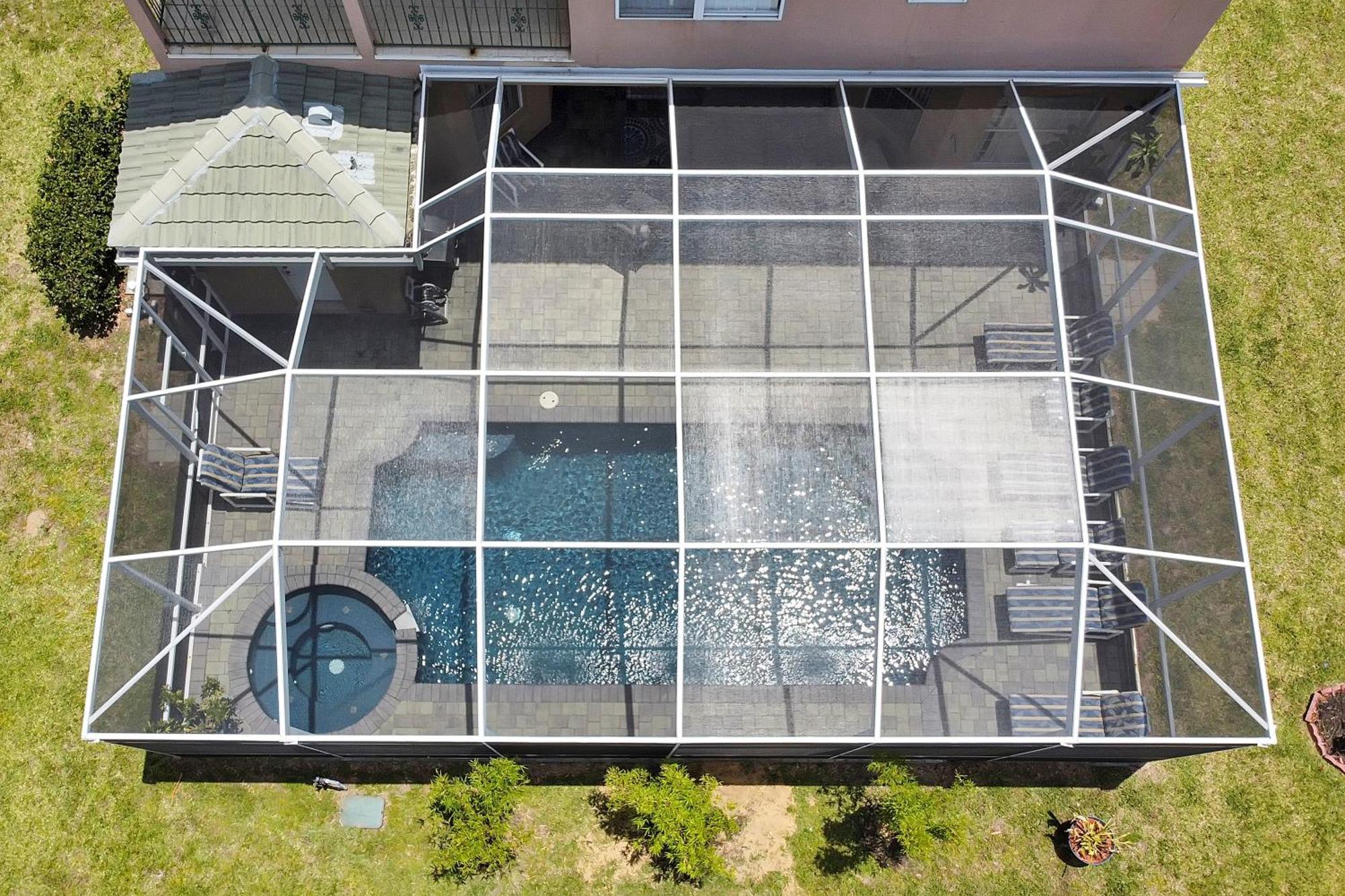 Happy Planet I Villa